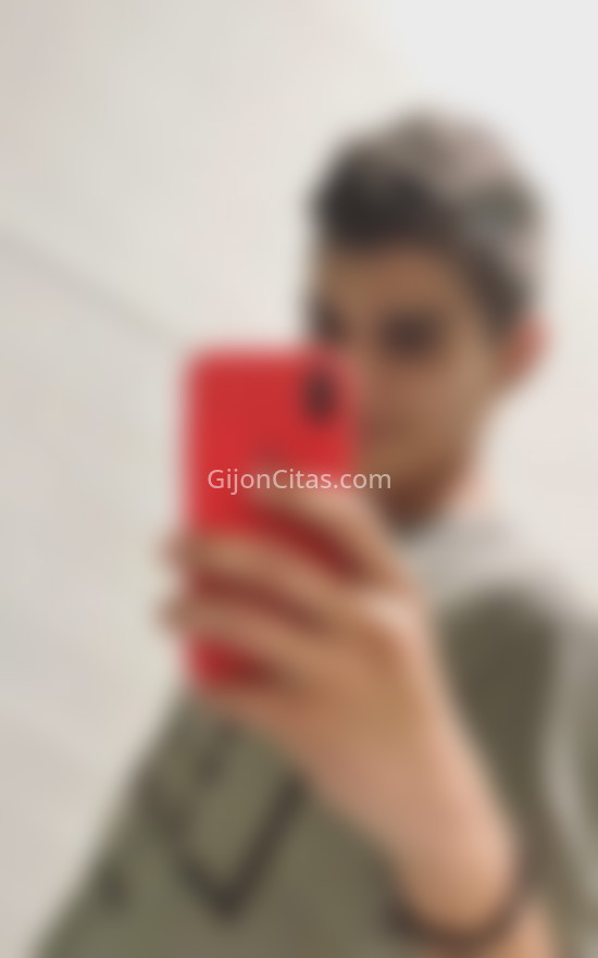 Alejandro, recién llegado a la ciudad. 648100675. Citas en GIJÓN, GIJÓN. www.gijoncitas.com.