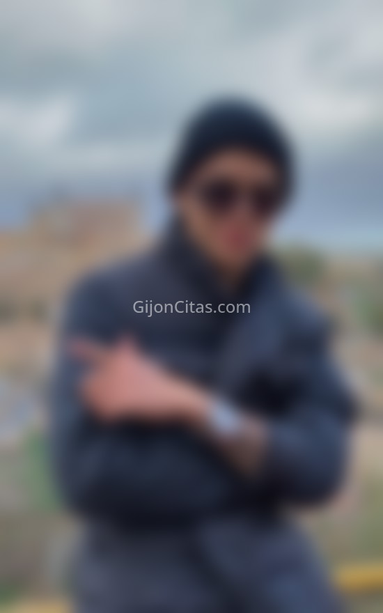 Alejandro, recién llegado a la ciudad. 648100675. Citas en GIJÓN, GIJÓN. www.gijoncitas.com.