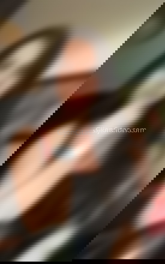 Fernanda, chica trans con muy buen rollo. 691306527. Citas en GIJÓN, GIJÓN. www.gijoncitas.com.