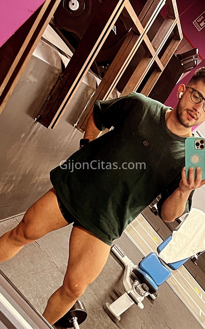 Emiliano, colombiano. 605287752. Citas en GIJÓN, GIJÓN. www.gijoncitas.com.