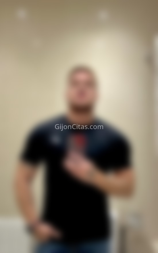 Briam, pelirrojo latino. 624846964. Citas en GIJÓN, GIJÓN. www.gijoncitas.com.