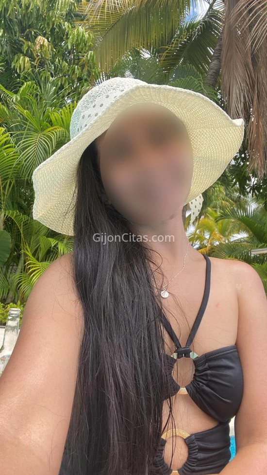 Pamela, joven venezolana guapísima. 633647439. Citas en GIJÓN, GIJÓN. www.gijoncitas.com.