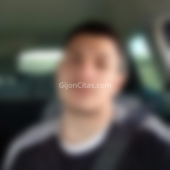Stefano, joven venezolano. 641702687. Citas en GIJÓN, GIJÓN. www.gijoncitas.com.