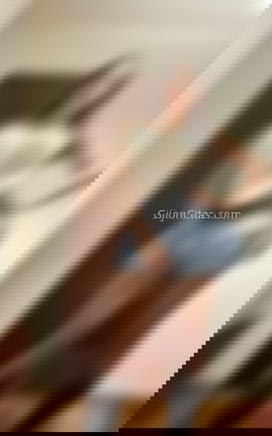 Vanessa, joven trans colombiana. 614235112. Citas en GIJÓN, GIJÓN. www.gijoncitas.com.