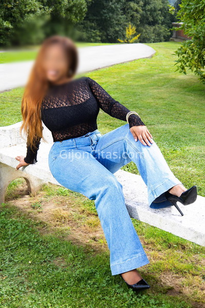 Mía, chica mulata . 613681085. Citas en GIJÓN, GIJÓN. www.gijoncitas.com.