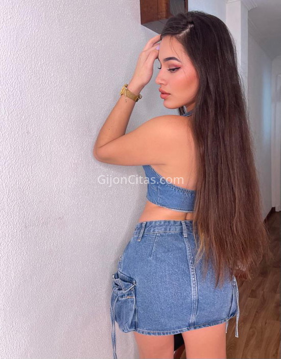 Antonella, joven muy risueña. 613909177. Citas en GIJÓN, GIJÓN. www.gijoncitas.com.