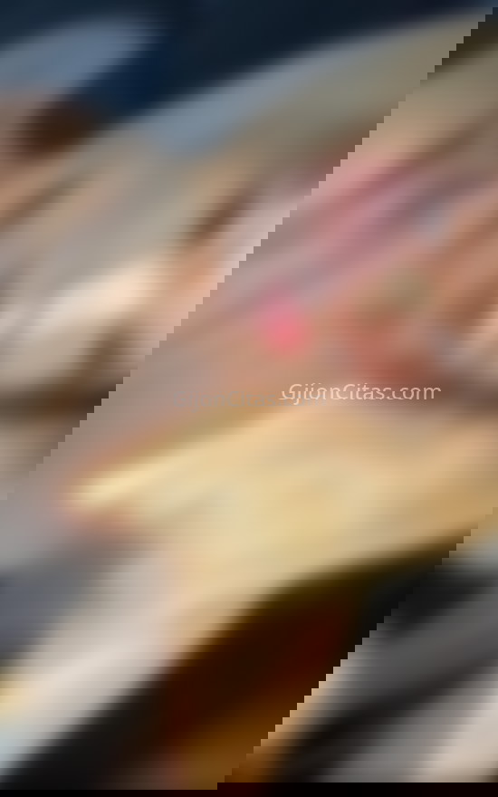 Julieta, jovencita rubia latina. 603986632. Citas en GIJÓN, GIJÓN. www.gijoncitas.com.