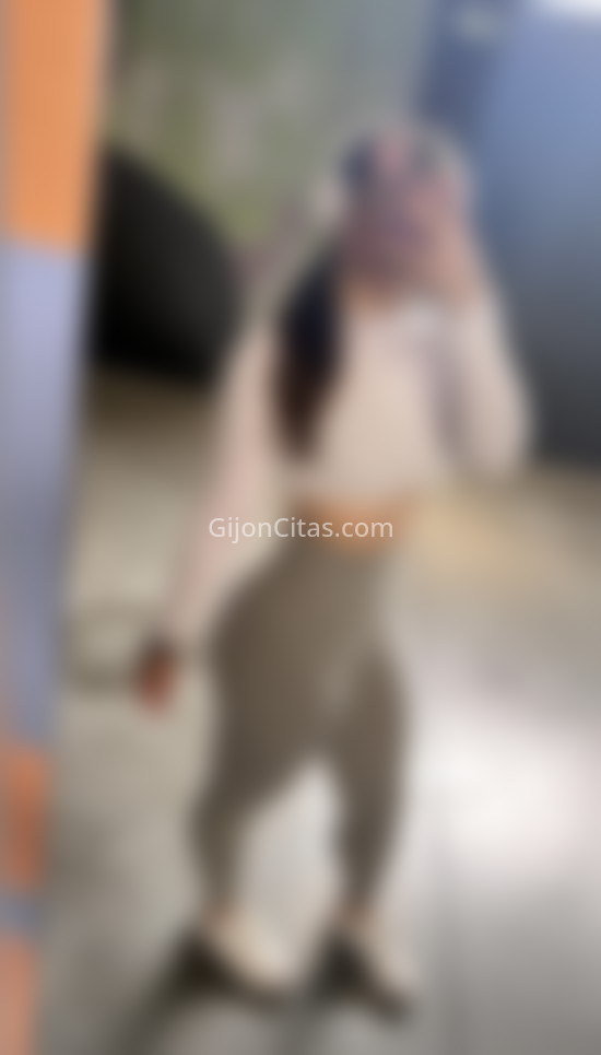 Viviane, joven brasileña . 613887061. Citas en GIJÓN, GIJÓN. www.gijoncitas.com.