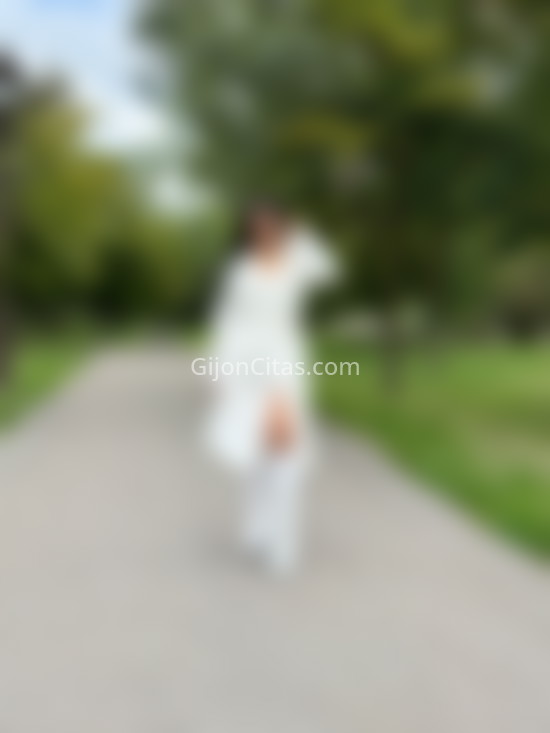 Frida, preciosa jovencita colombiana . 615339987. Citas en GIJÓN, GIJÓN. www.gijoncitas.com.