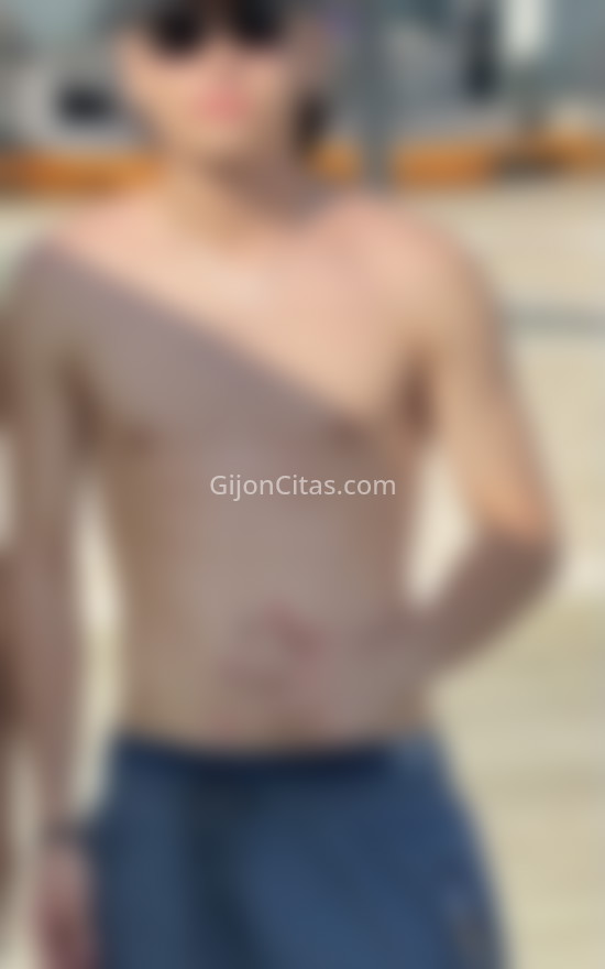 Cortez, joven colombiano. 643993593. Citas en GIJÓN, GIJÓN. www.gijoncitas.com.