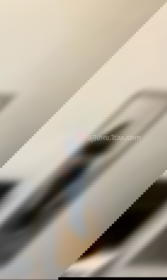 Jovencita colombiana de 19 años. 624841740. Citas en GIJÓN, GIJÓN. www.gijoncitas.com.