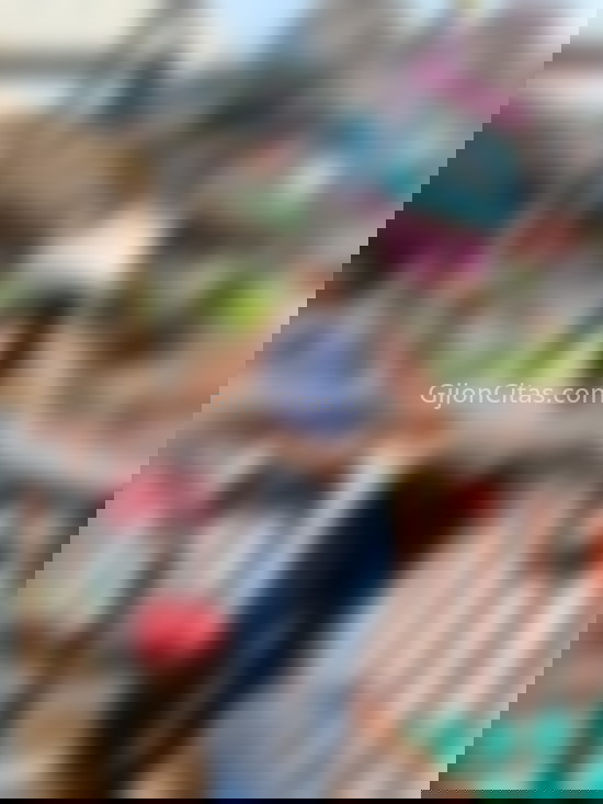 Jovencita colombiana de 19 años. 624841740. Citas en GIJÓN, GIJÓN. www.gijoncitas.com.