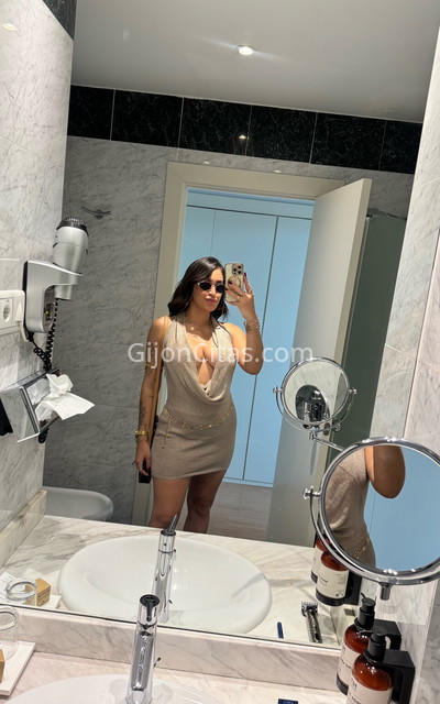 Natasha, joven y guapa venezolana . 634908590. Citas en GIJÓN, GIJÓN. www.gijoncitas.com.